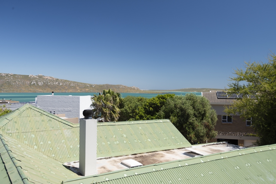 5 Bedroom Property for Sale in Myburgh Park Western Cape